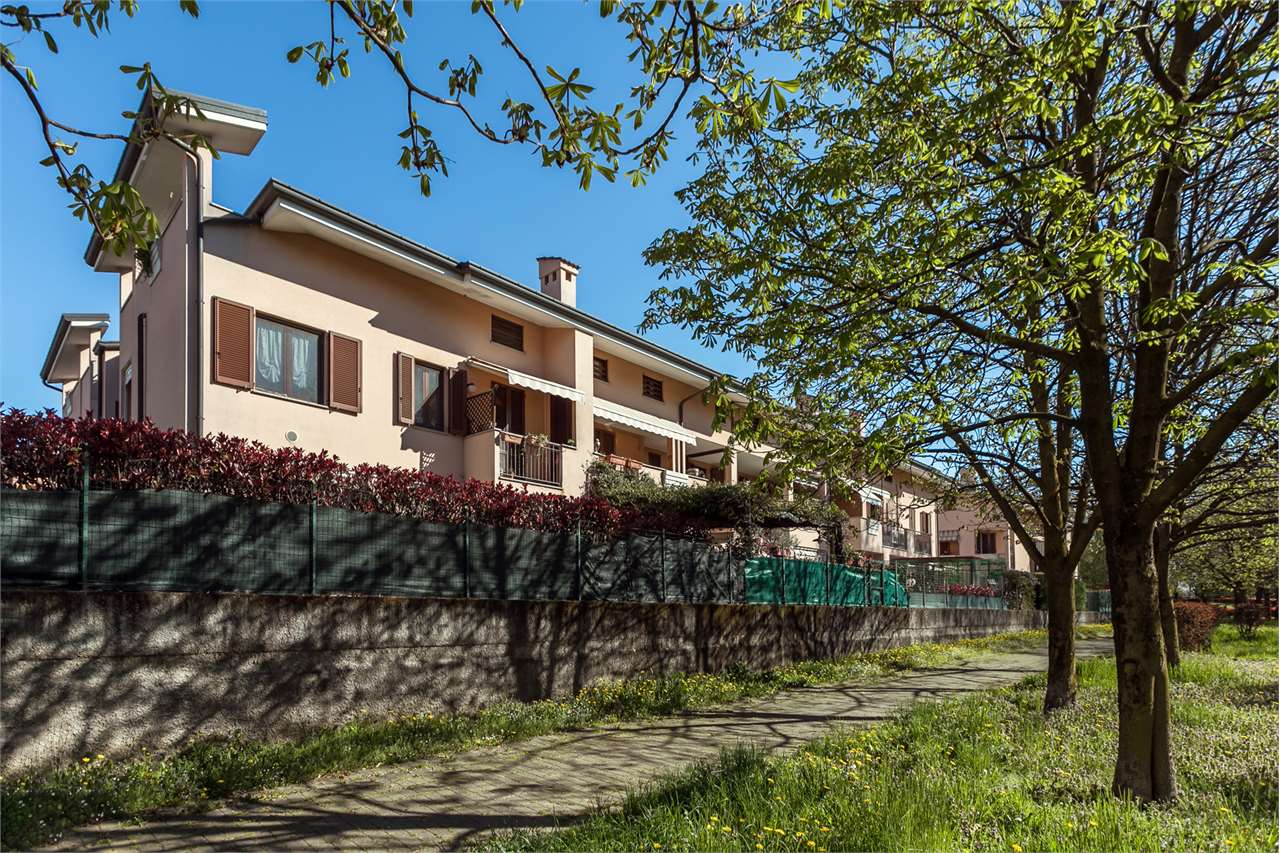 VENDITA 3 Locali, Cavenago di Brianza, 168.000 Euro