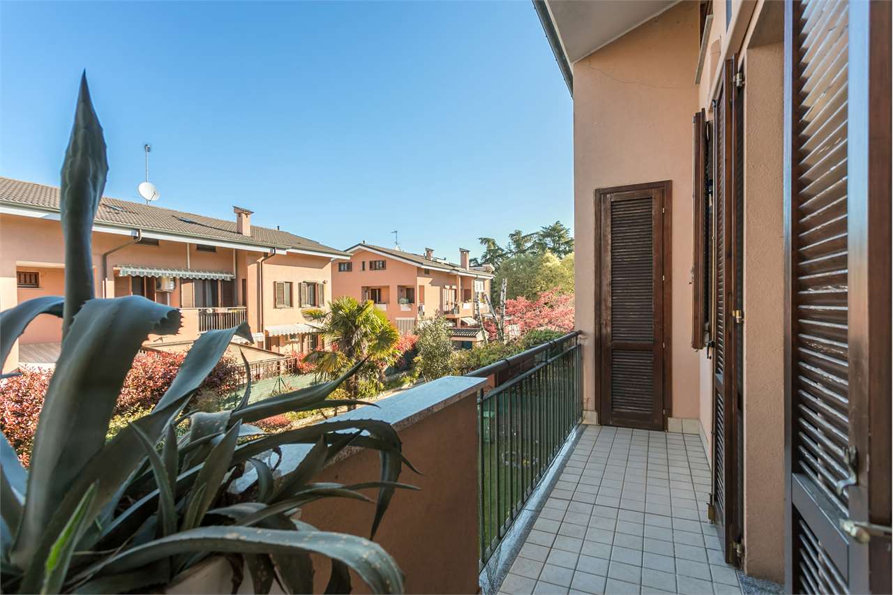VENDITA 3 Locali, Cavenago di Brianza, 168.000 Euro