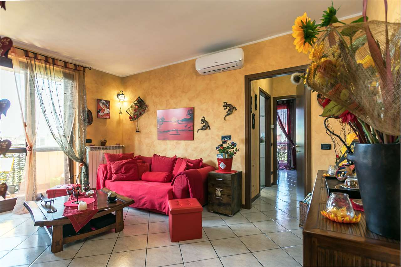 VENDITA 2 Locali, Roncello, 150.000 Euro