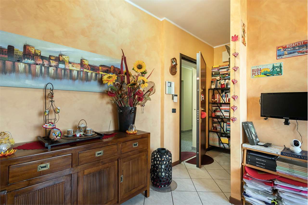 VENDITA 2 Locali, Roncello, 150.000 Euro