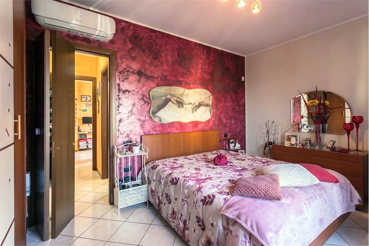 VENDITA 2 Locali, Roncello, 150.000 Euro