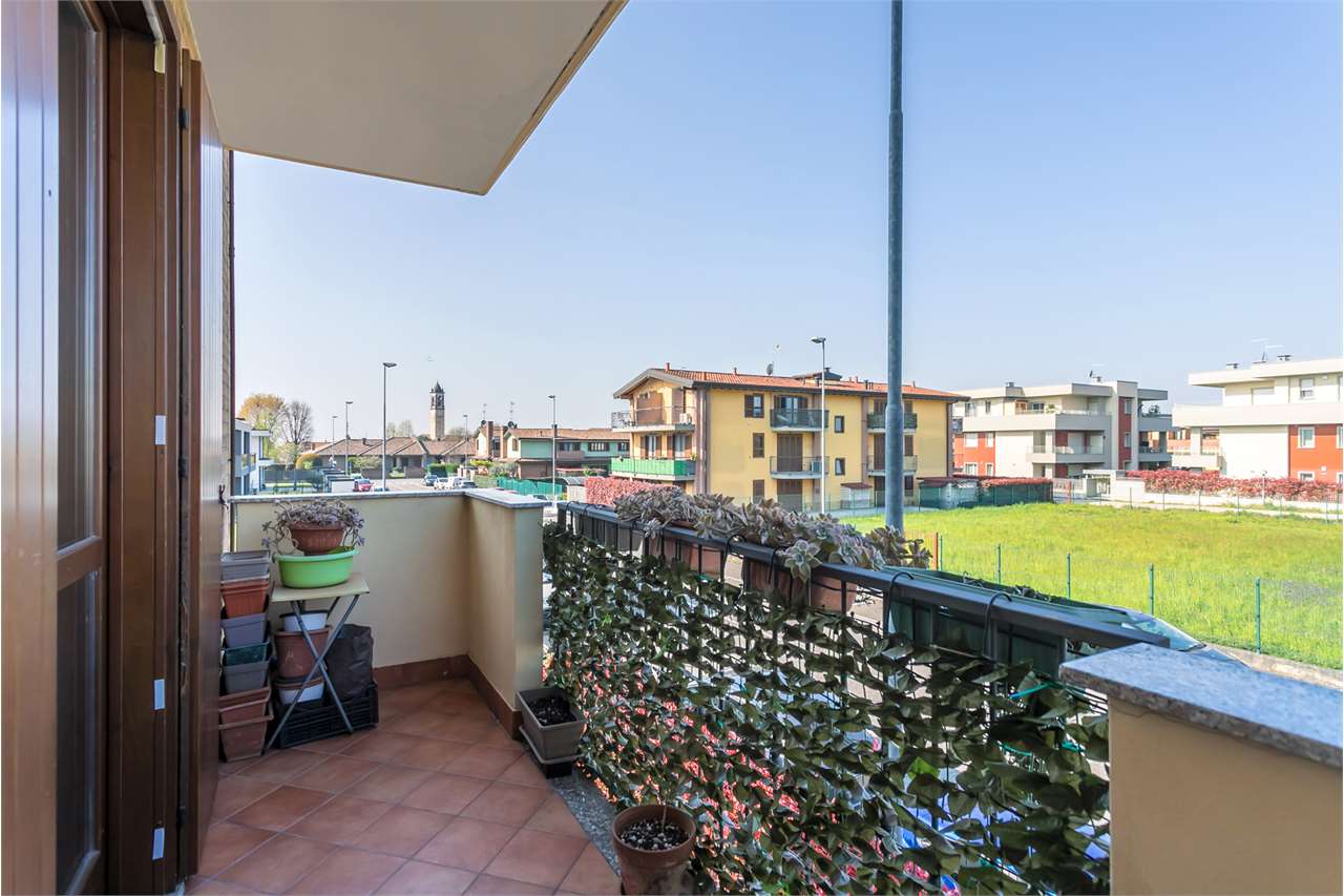 VENDITA 2 Locali, Roncello, 150.000 Euro
