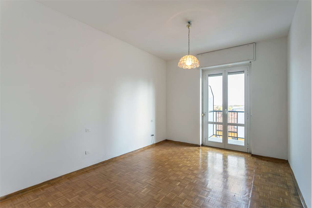 VENDITA 3 Locali, Brugherio, 210.000 Euro