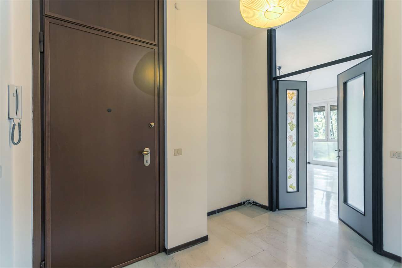 VENDITA 3 Locali, Brugherio, 210.000 Euro