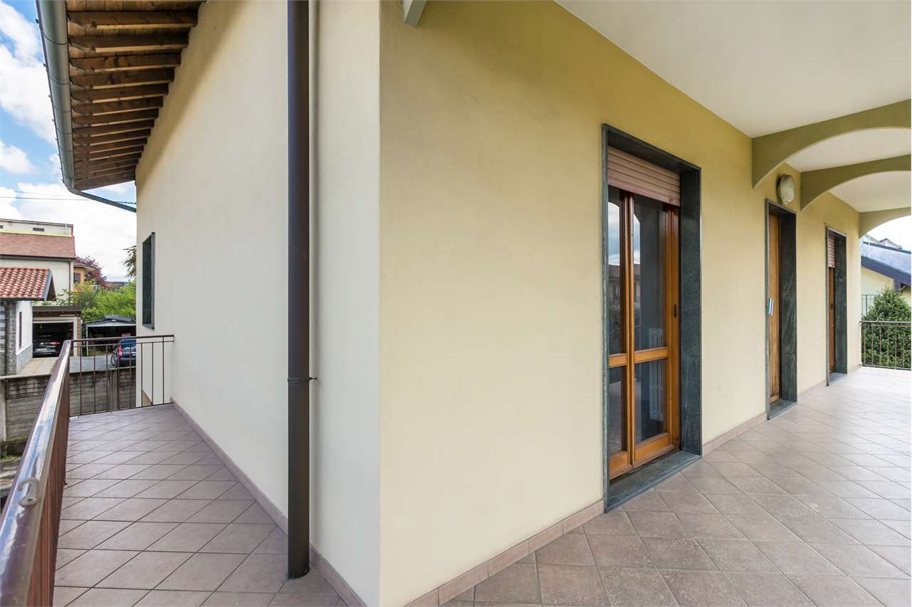 VENDITA Villa, Trezzano Rosa, 285.000 Euro