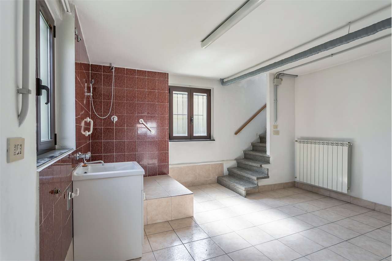 VENDITA Villa, Trezzano Rosa, 387.000 Euro