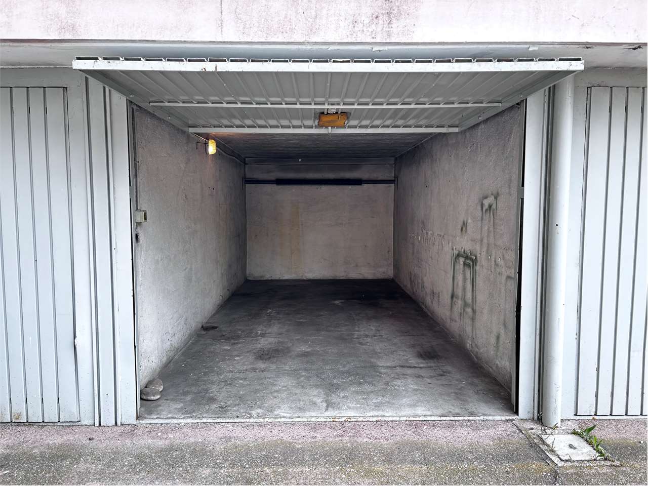 VENDITA 3 Locali, Brugherio, 210.000 Euro