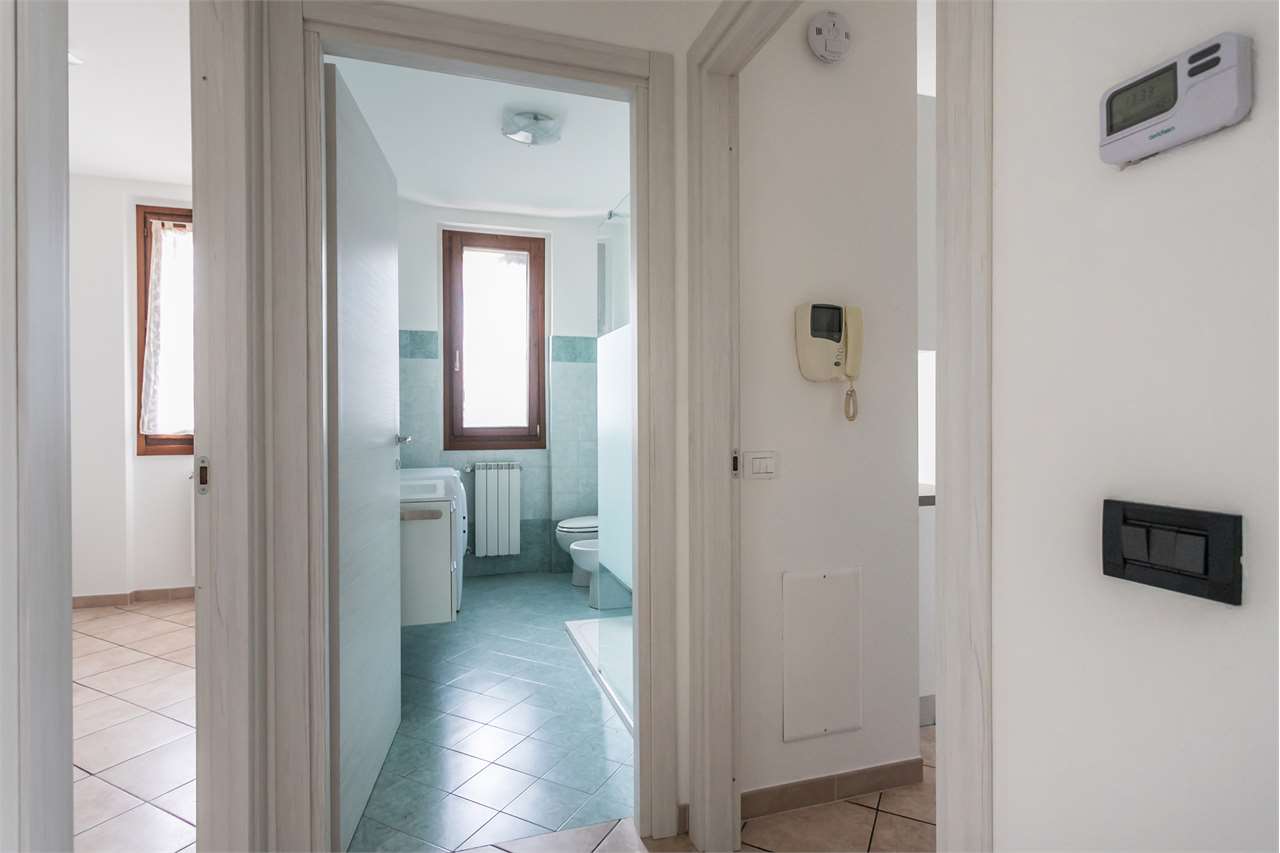 VENDITA 3 Locali, Agrate Brianza, 135.000 Euro