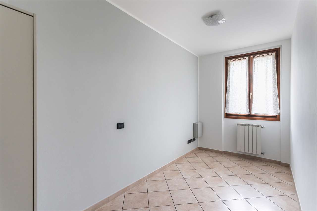 VENDITA 3 Locali, Agrate Brianza, 135.000 Euro