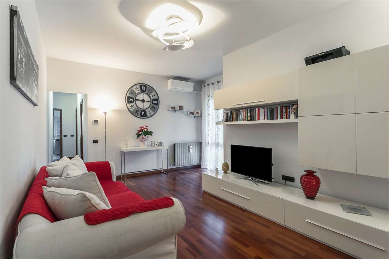 VENDITA 3 Locali, Pozzo d'Adda, 147.000 Euro