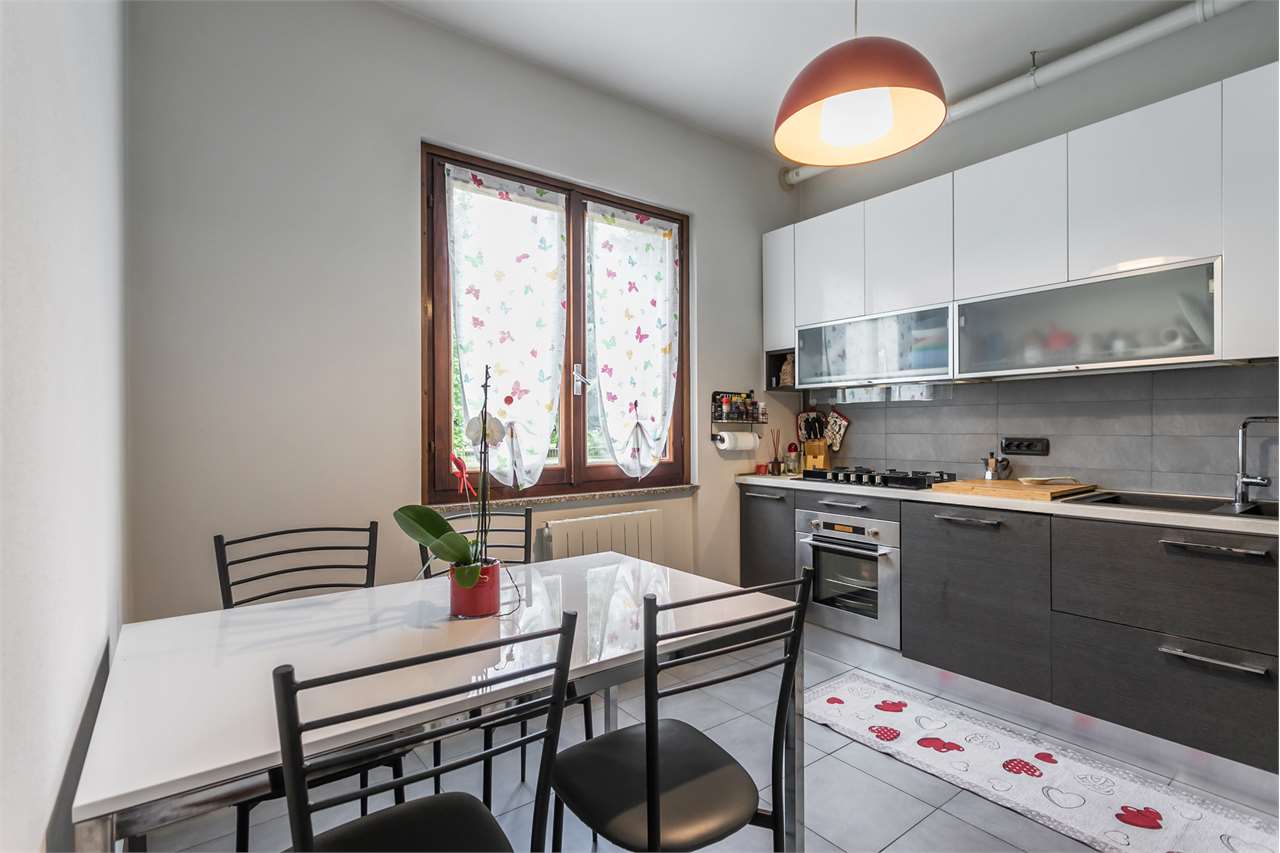 VENDITA 3 Locali, Pozzo d'Adda, 147.000 Euro
