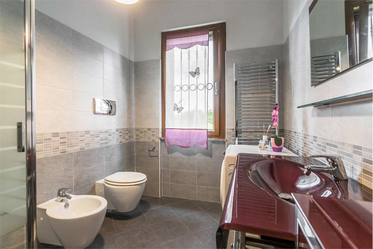 VENDITA 3 Locali, Pozzo d'Adda, 147.000 Euro