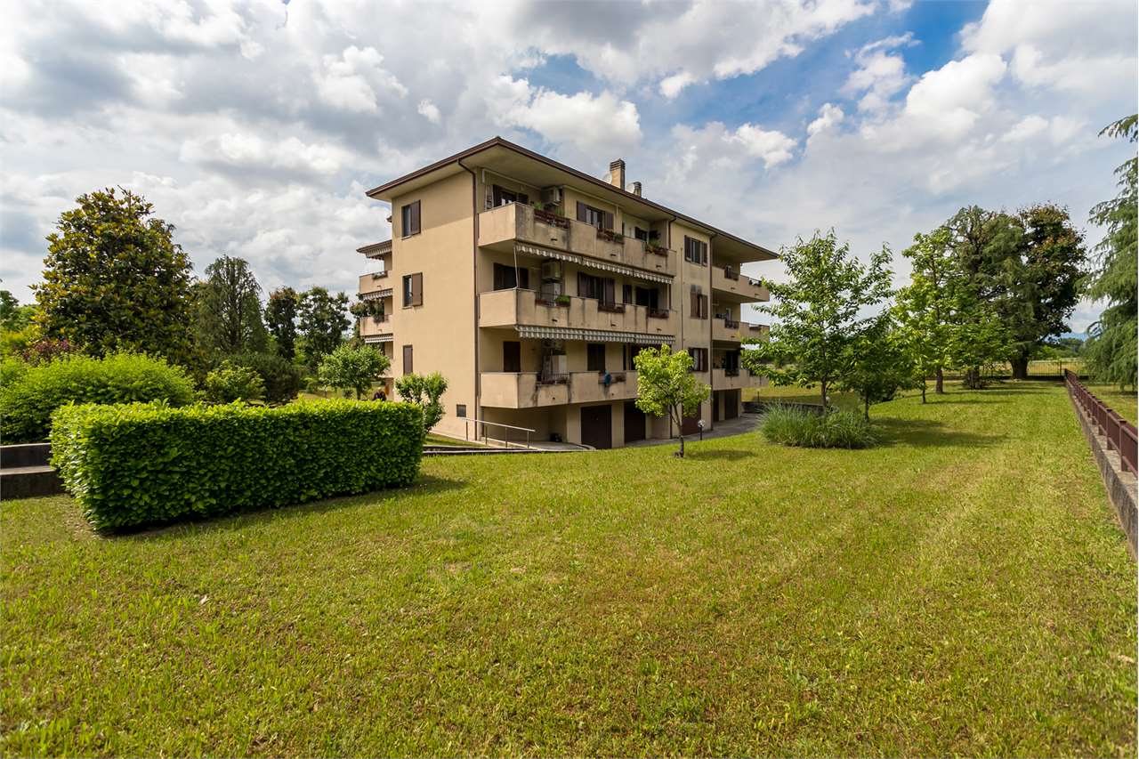 VENDITA 3 Locali, Pozzo d'Adda, 147.000 Euro