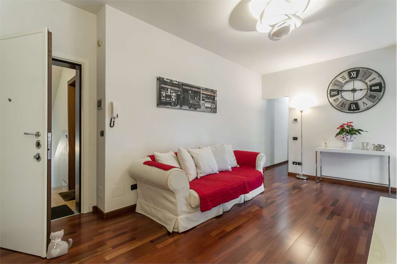 VENDITA 3 Locali, Pozzo d'Adda, 147.000 Euro