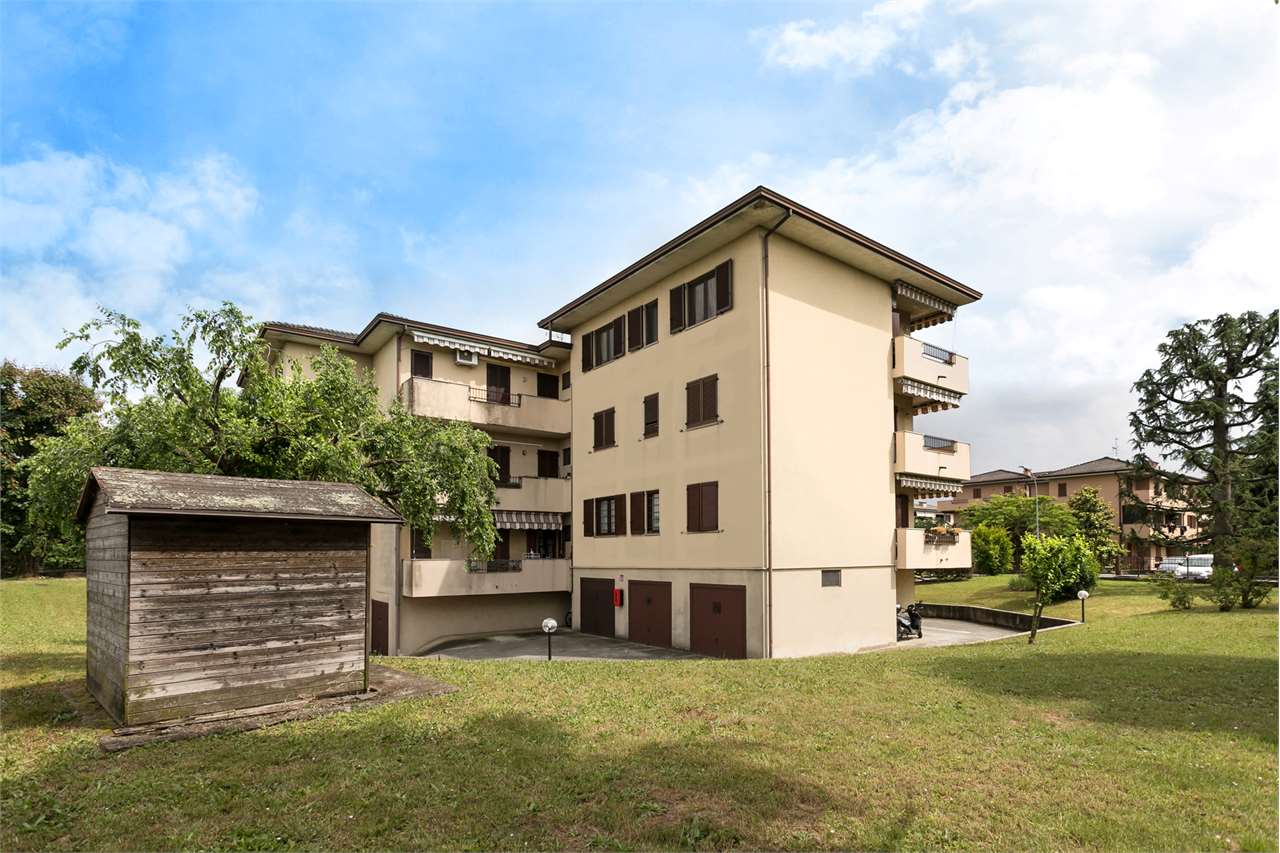 VENDITA 3 Locali, Pozzo d'Adda, 147.000 Euro