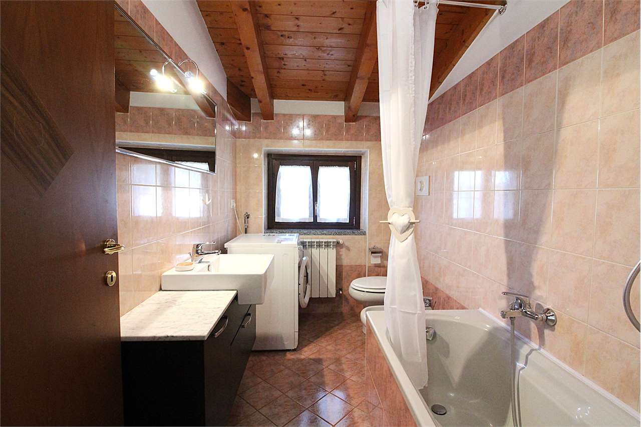 AFFITTO 2 Locali, Busnago, 600 Euro