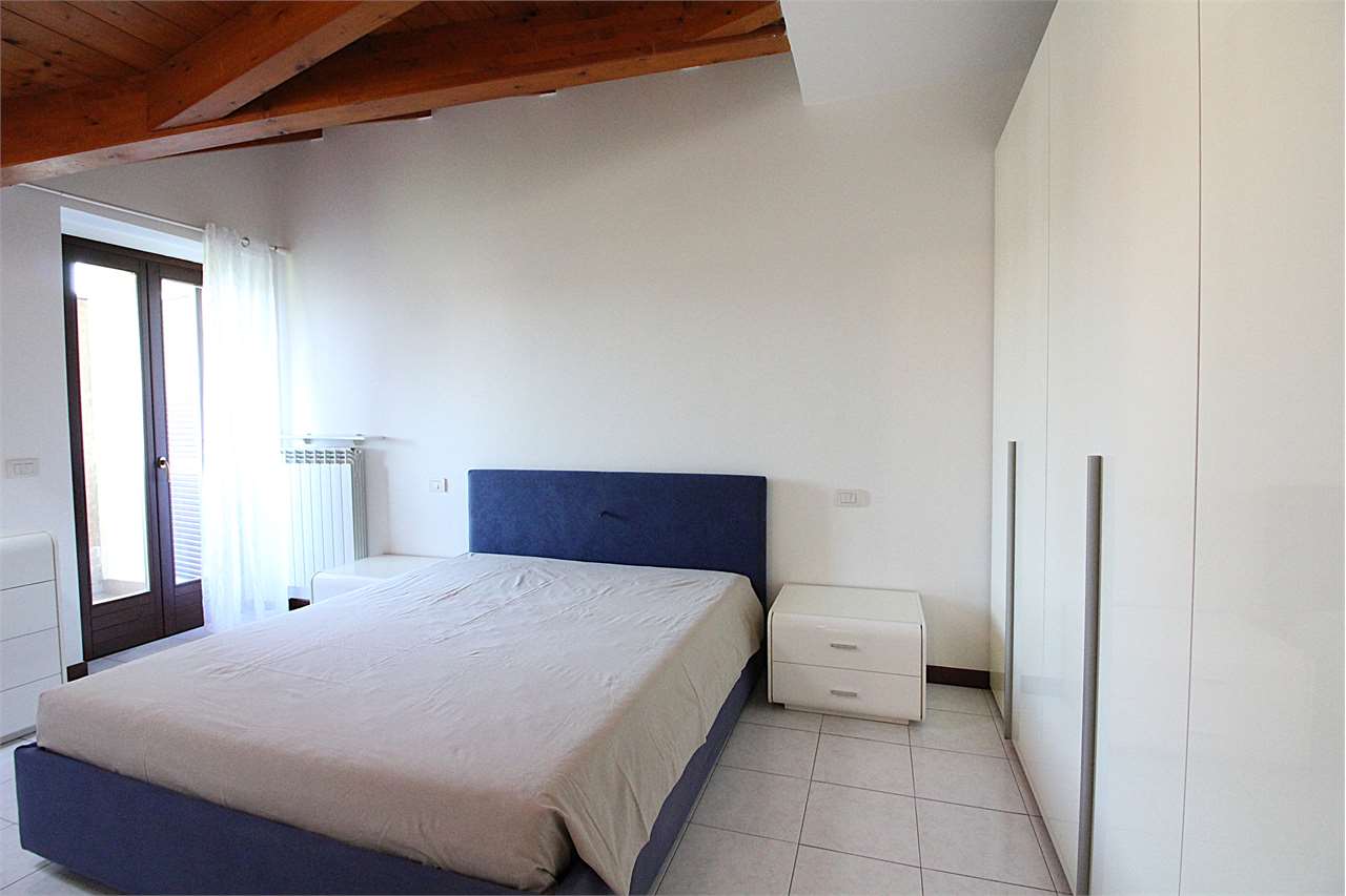 AFFITTO 2 Locali, Busnago, 600 Euro