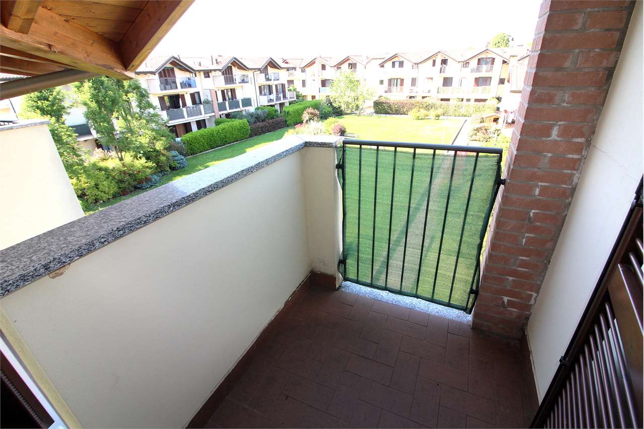 AFFITTO 2 Locali, Busnago, 600 Euro