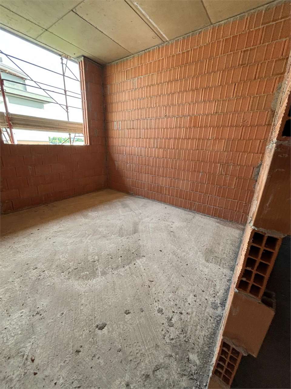 VENDITA 4 Locali, Vedano al Lambro, 353.000 Euro