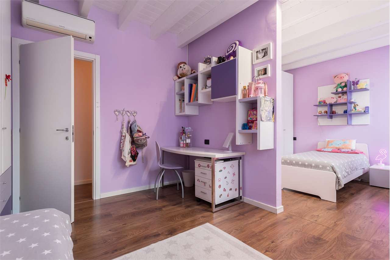 VENDITA 4 Locali, Trezzano Rosa, 365.000 Euro