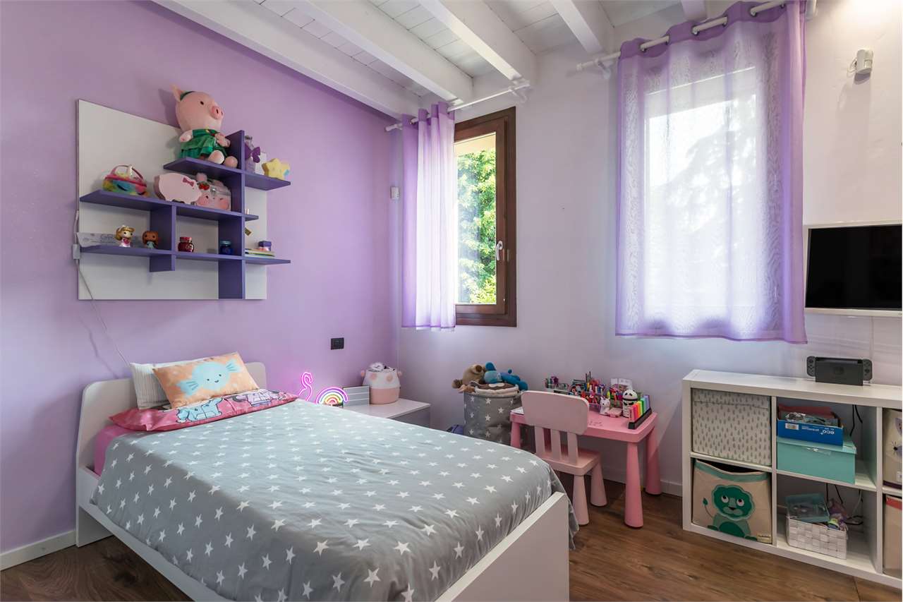 VENDITA 4 Locali, Trezzano Rosa, 365.000 Euro