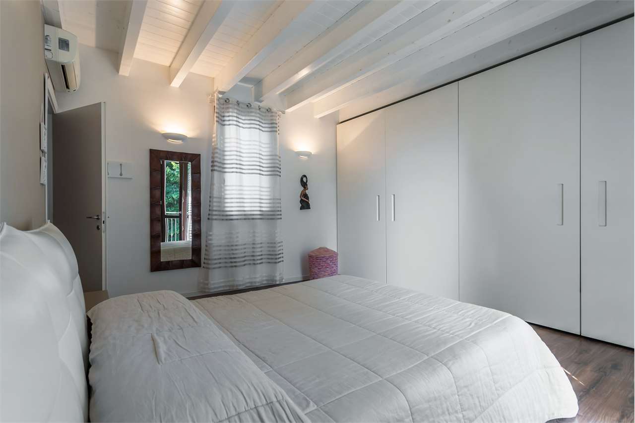 VENDITA 4 Locali, Trezzano Rosa, 365.000 Euro