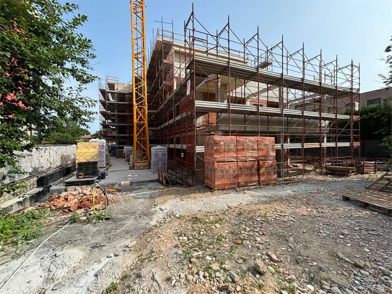 VENDITA 4 Locali, Vedano al Lambro, 436.000 Euro