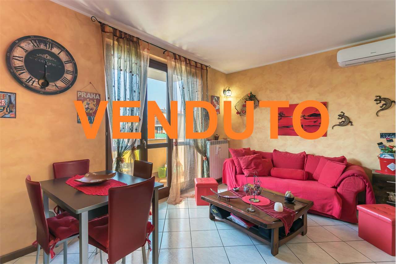 VENDITA 2 Locali, Roncello, 150.000 Euro