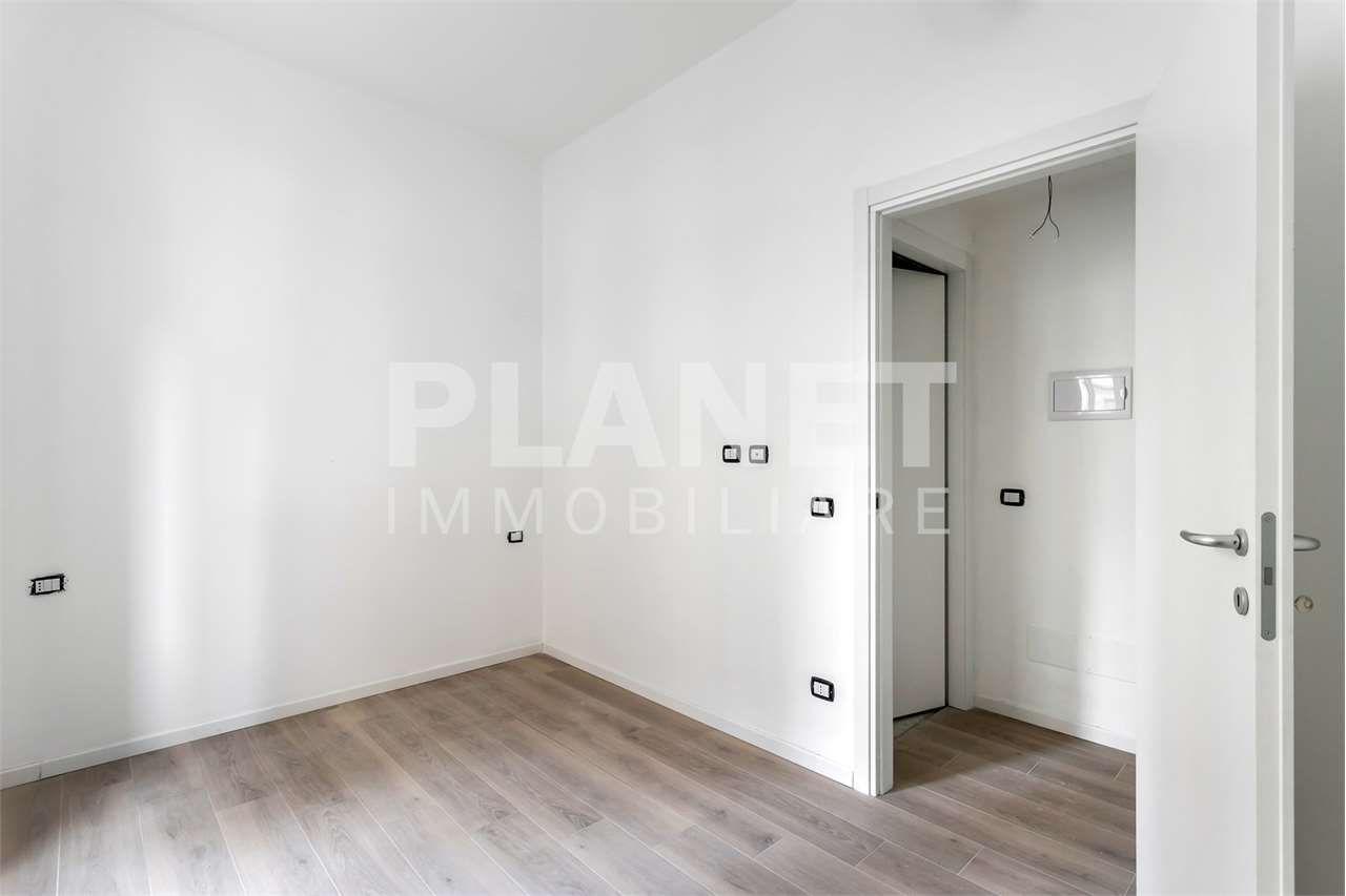 VENDITA 3 Locali, Milano, 368.000 Euro