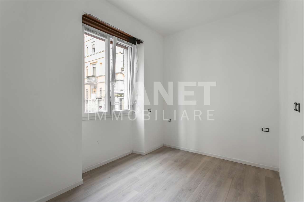 VENDITA 3 Locali, Milano, 368.000 Euro