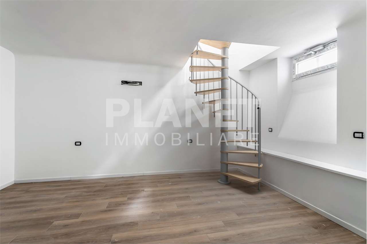VENDITA 3 Locali, Milano, 368.000 Euro