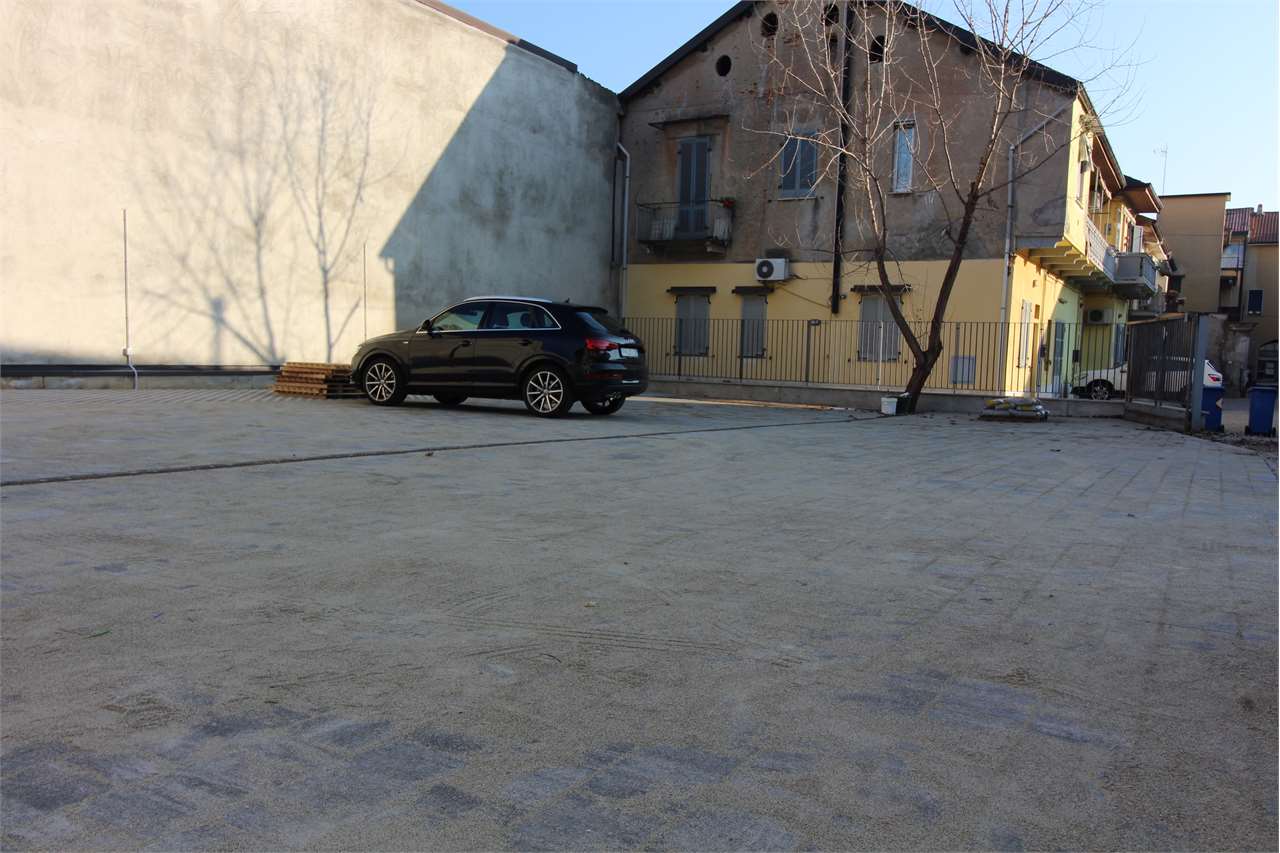 VENDITA Posto auto, Gorgonzola, 9.000 Euro