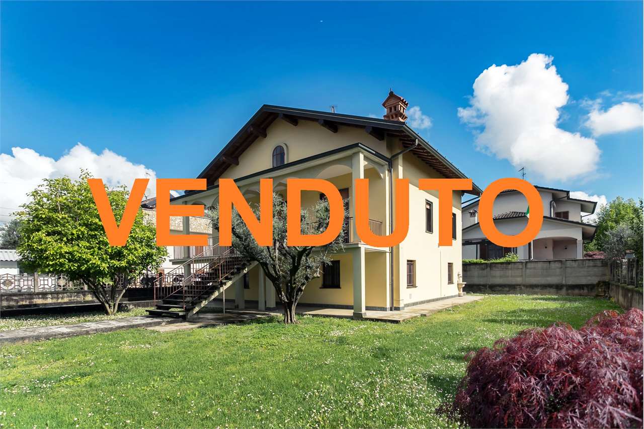 VENDITA Villa, Trezzano Rosa, 285.000 Euro