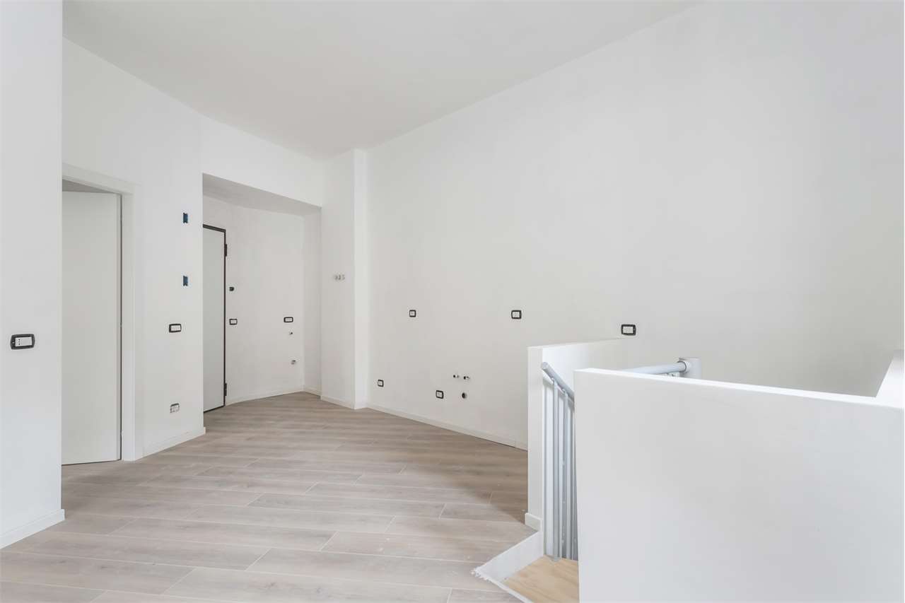 VENDITA 2 Locali, Milano, 368.000 Euro