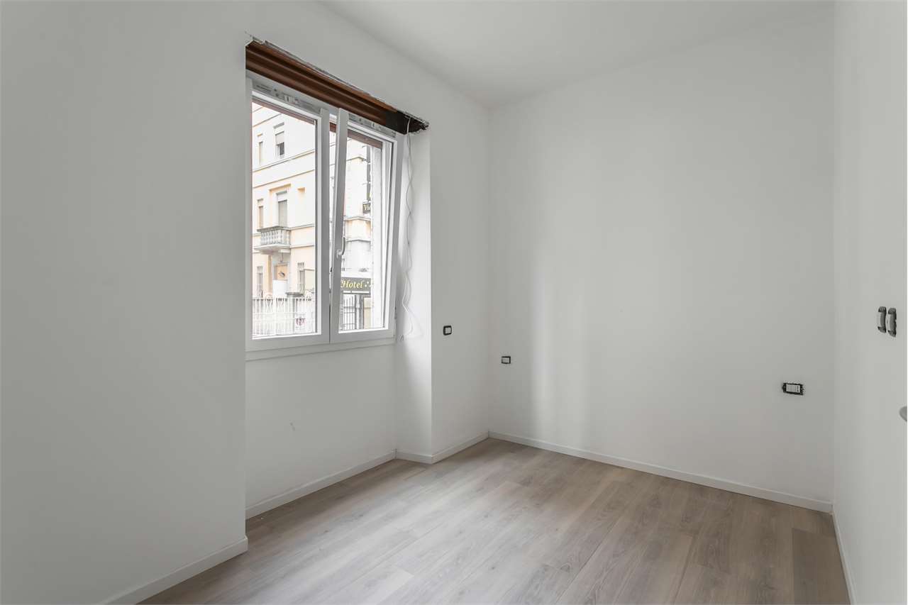 VENDITA 2 Locali, Milano, 368.000 Euro