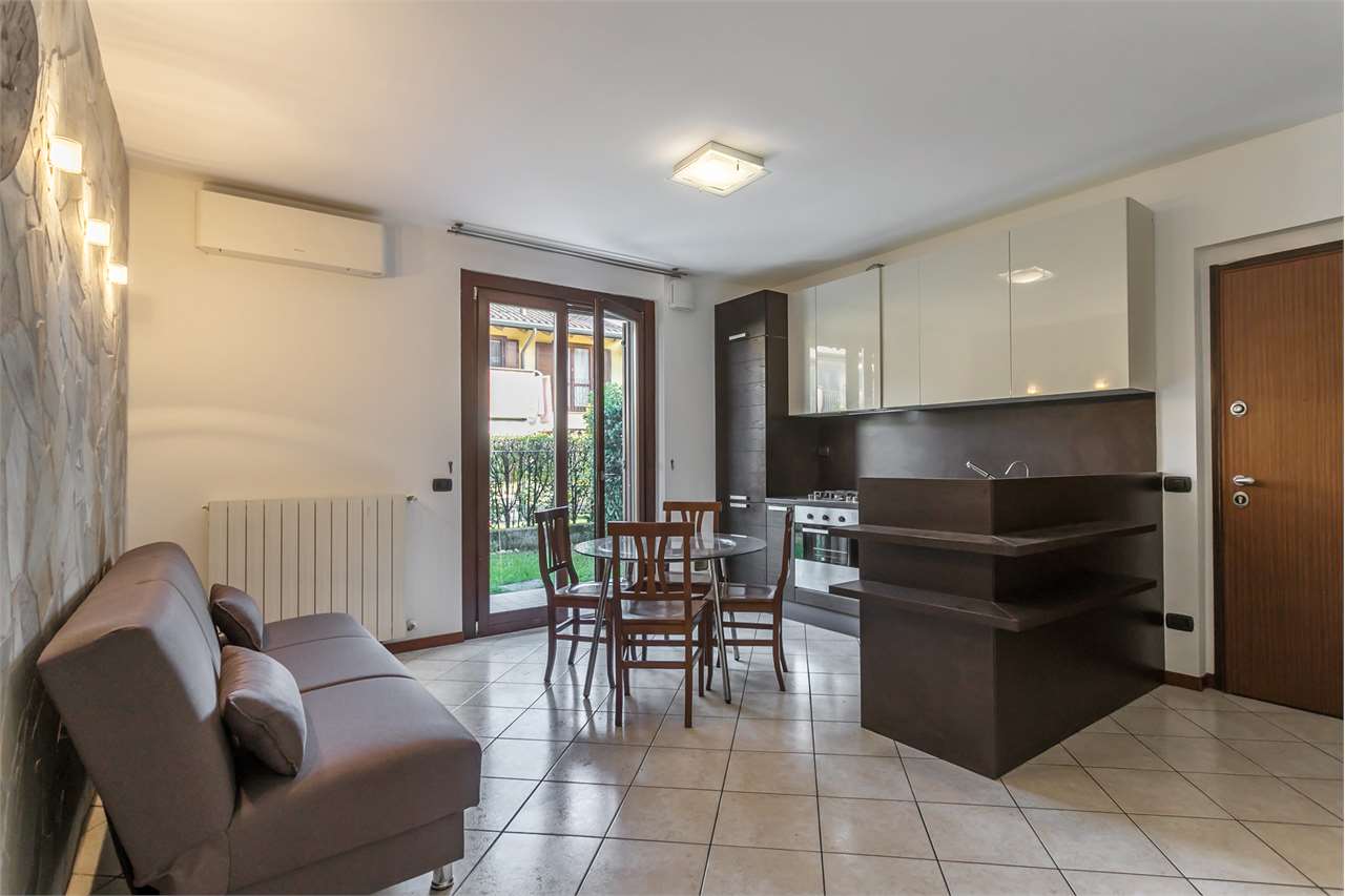 VENDITA 3 Locali, Roncello, 155.000 Euro