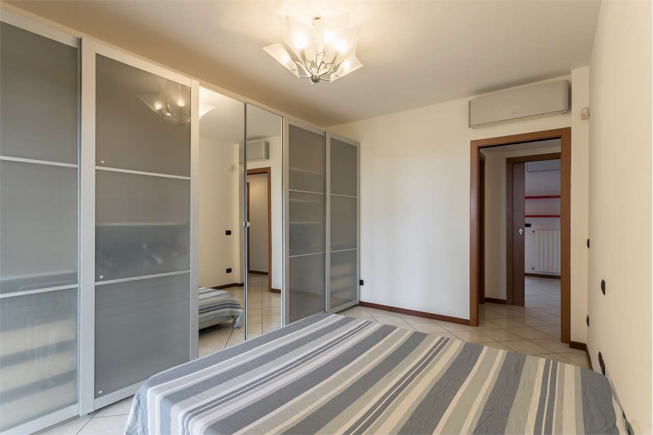 VENDITA 3 Locali, Roncello, 155.000 Euro