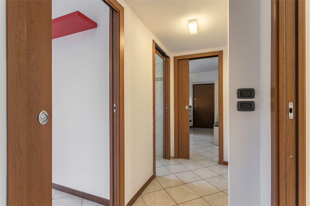 VENDITA 3 Locali, Roncello, 155.000 Euro