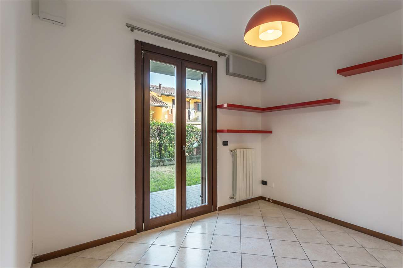 VENDITA 3 Locali, Roncello, 155.000 Euro