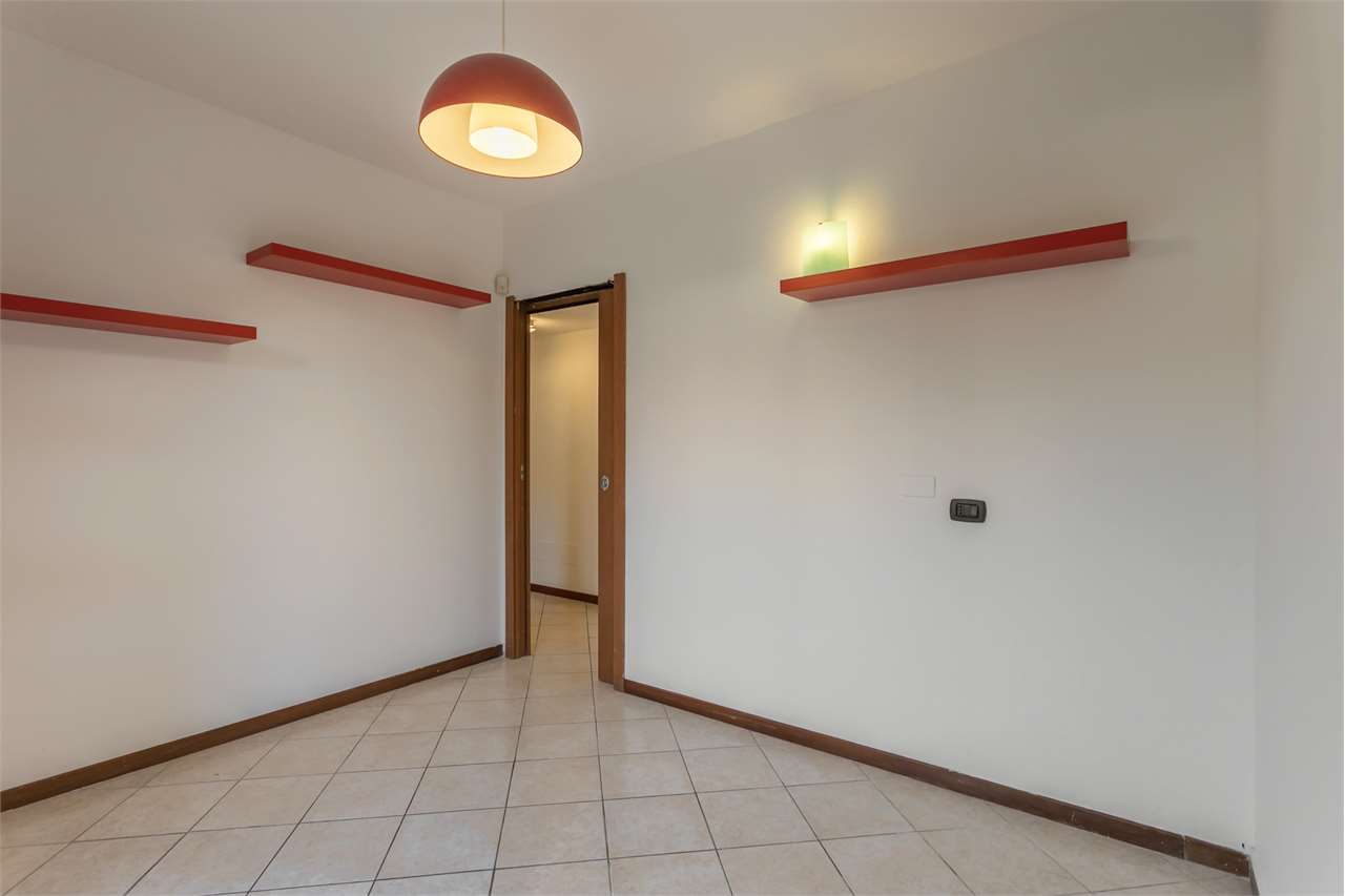 VENDITA 3 Locali, Roncello, 155.000 Euro