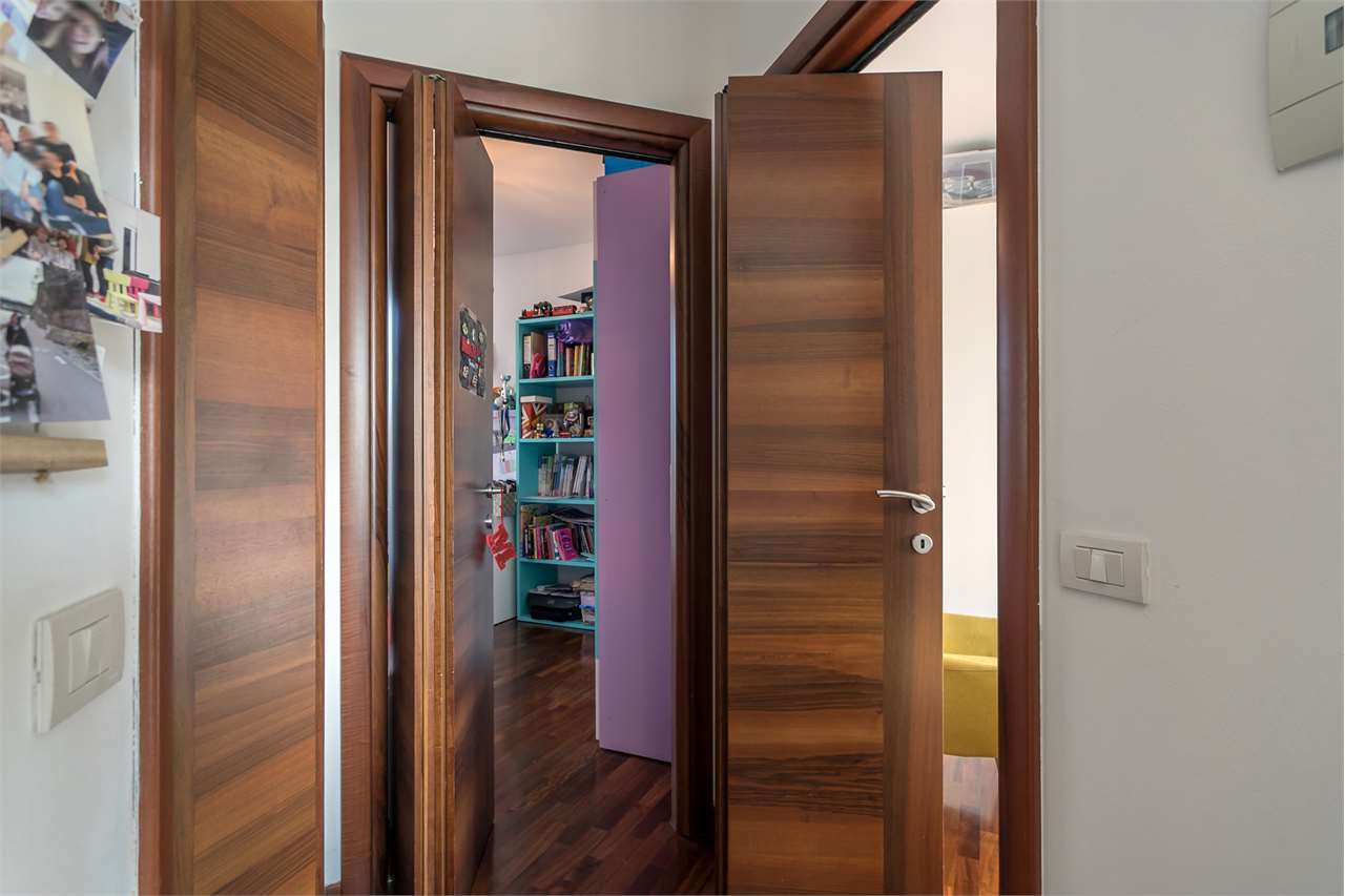VENDITA 3 Locali, Busnago, 168.000 Euro