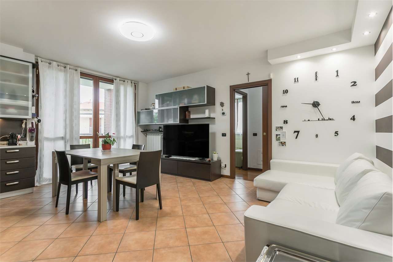 VENDITA 3 Locali, Busnago, 169.000 Euro