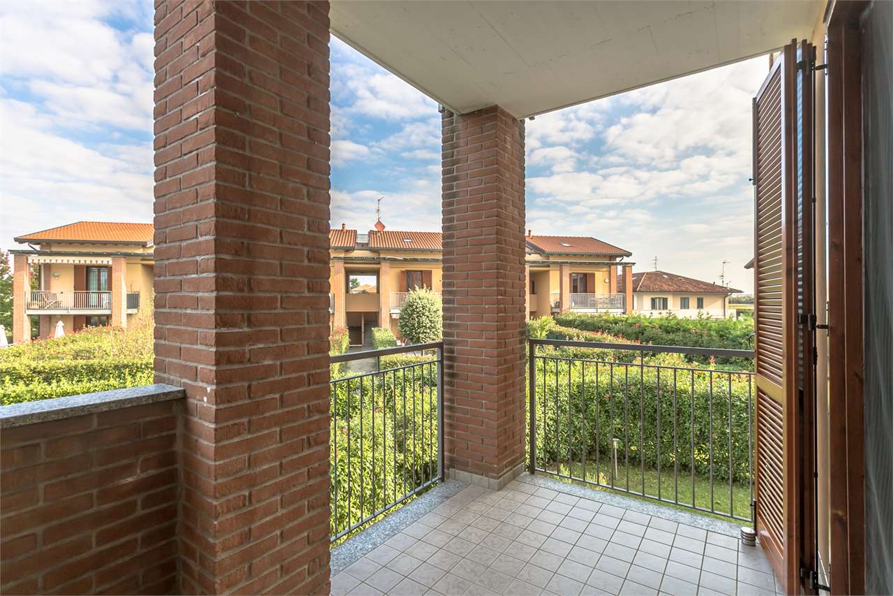 VENDITA 3 Locali, Busnago, 169.000 Euro
