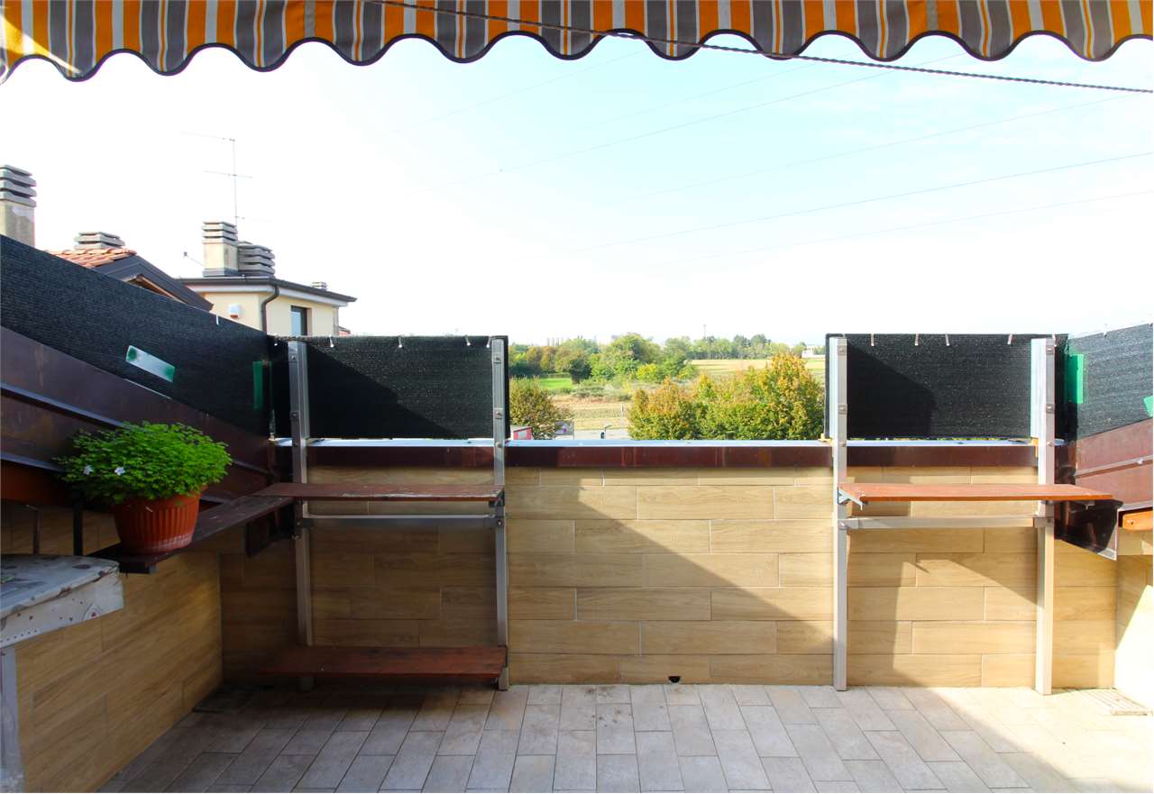 VENDITA 2 Locali, Trezzano Rosa, 96.000 Euro