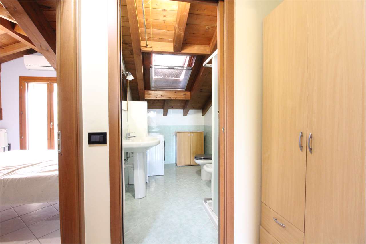 VENDITA 2 Locali, Trezzano Rosa, 96.000 Euro