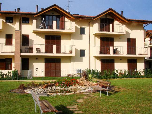 AFFITTO 2 Locali, Busnago, 600 Euro