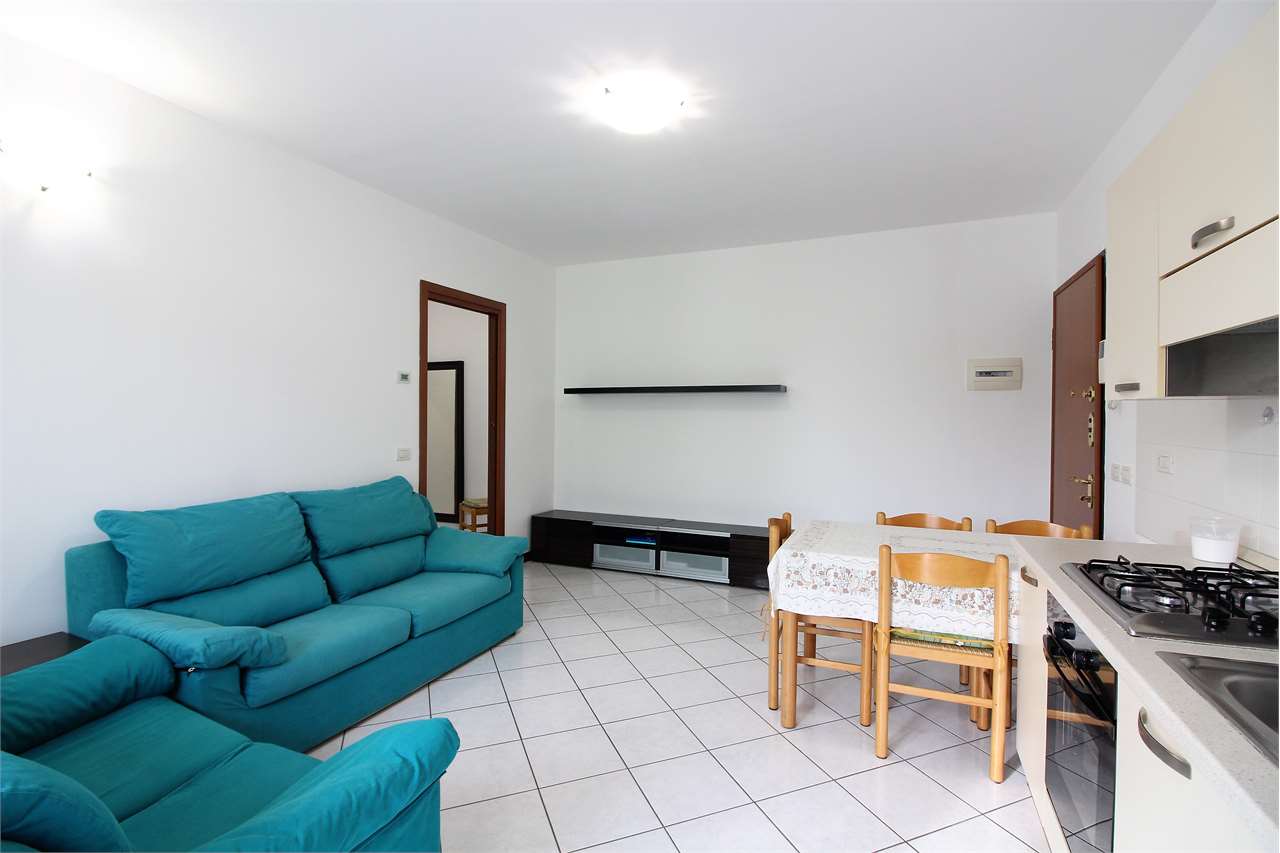 AFFITTO 2 Locali, Busnago, 600 Euro