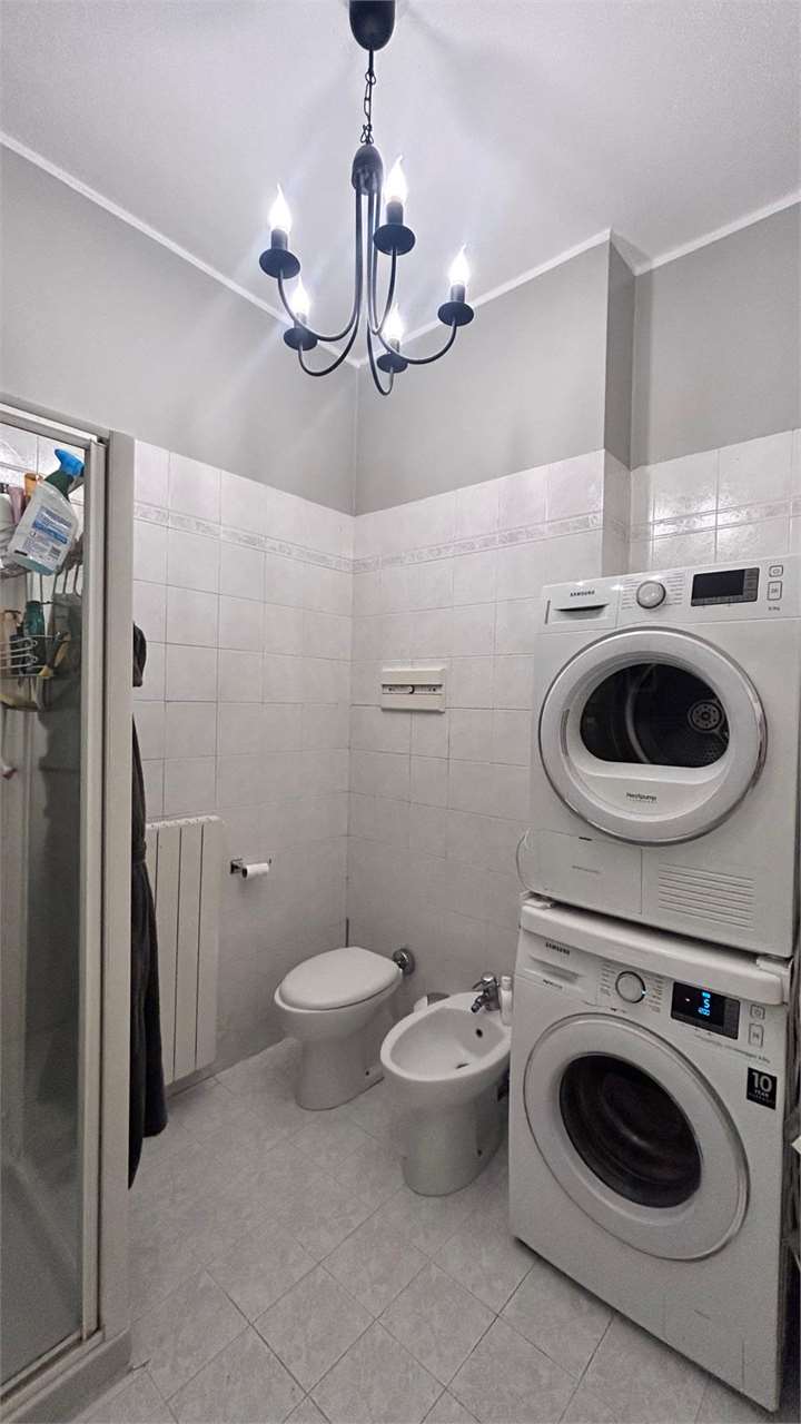 VENDITA 3 Locali, Monza, 445.000 Euro