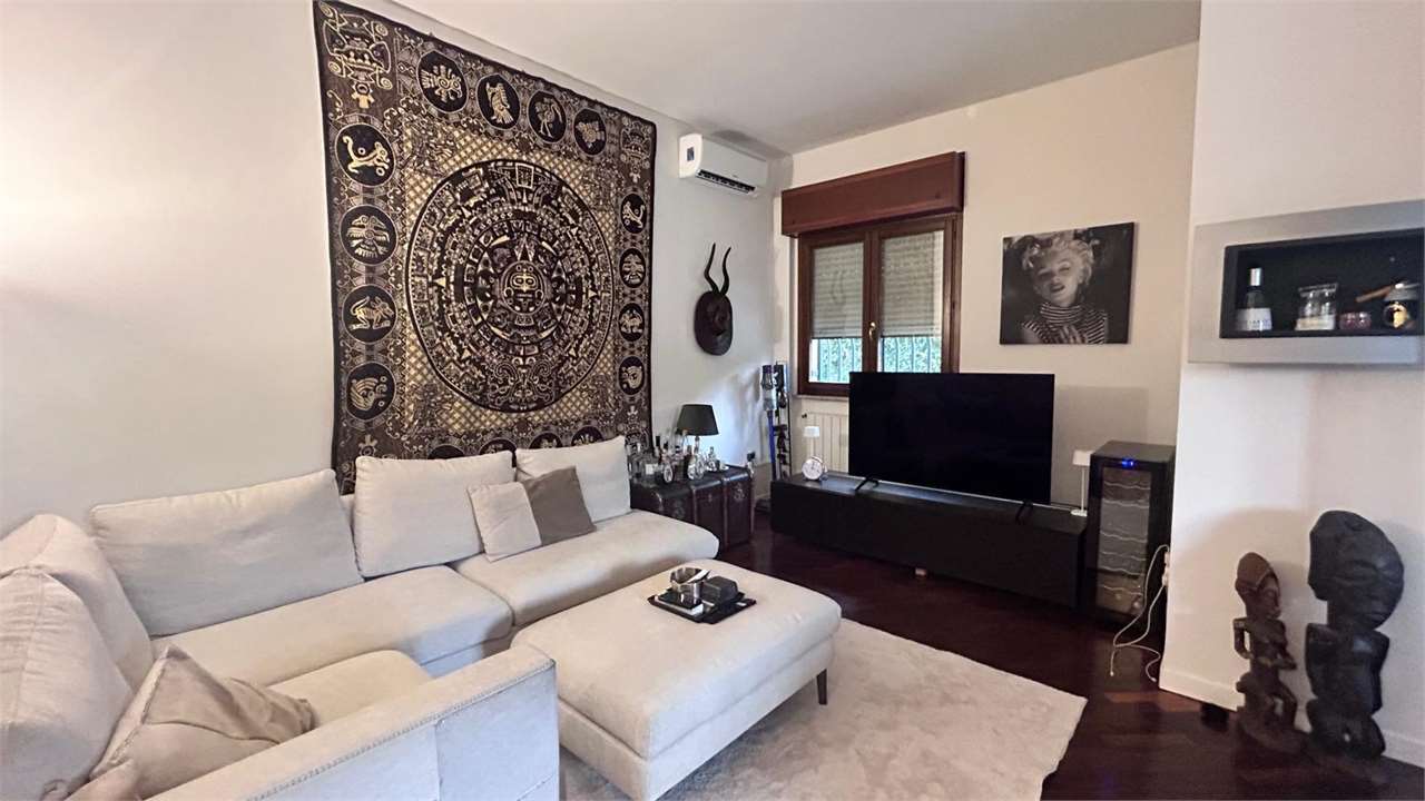 VENDITA 3 Locali, Monza, 445.000 Euro