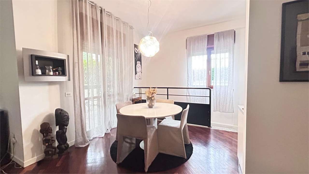 VENDITA 3 Locali, Monza, 445.000 Euro